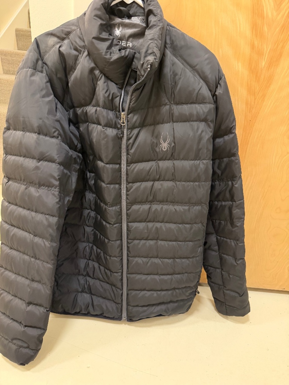 Men’s XL Spyder puffer coat